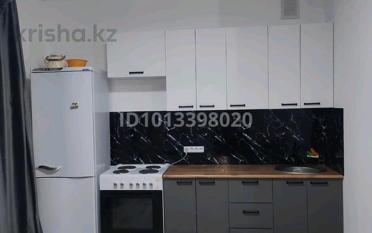 1-комнатная квартира · 55 м², Майкудук, Майкудук, 16й микрорайон — Горняк за 130 000 ₸ в Караганде, Алихана Бокейханова р-н — фото 2