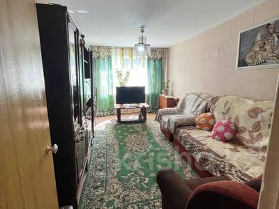 2-комнатная квартира, 53.9 м², 2/5 этаж, Жастар 19 за 21 млн 〒 в Усть-Каменогорске