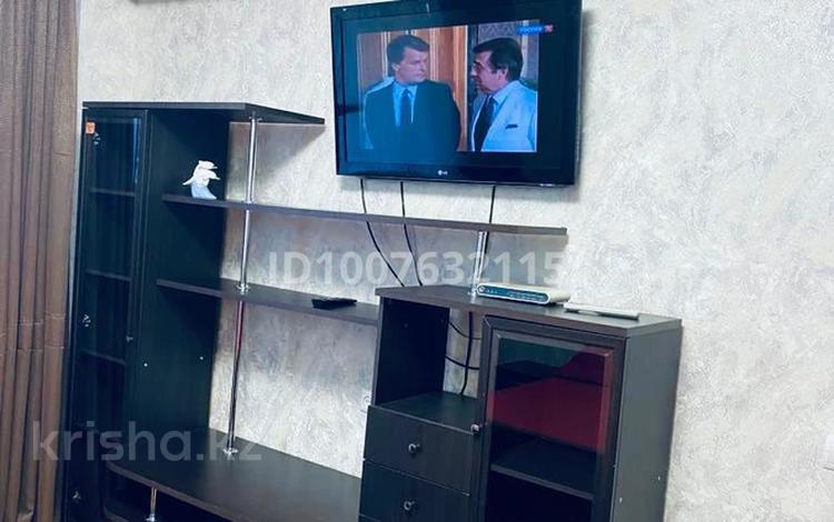 1-бөлмелі пәтер · 38 м² · 4/5 қабат, ул Барибаева 6 — Угол Макатаева, бағасы: 2 000 〒 в Алматы, Медеуский р-н — фото 2