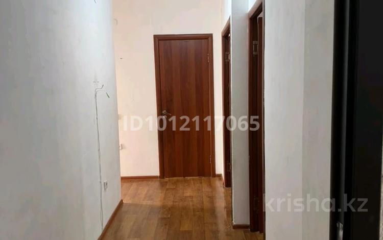 2-комнатная квартира · 58 м² · 4/5 этаж, мкр Улы Дала 4 — Улы Дала за 19 млн ₸ в Таразе — фото 2
