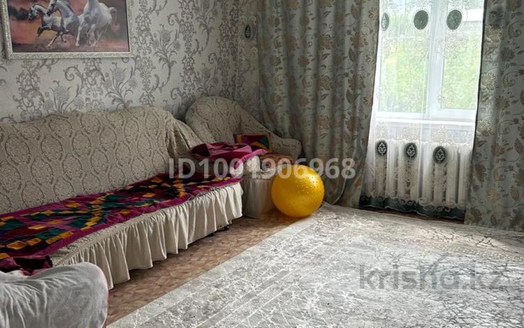 Дом · 4 комнаты · 80 м², Казахстан за 30 000 ₸ в  — фото 8