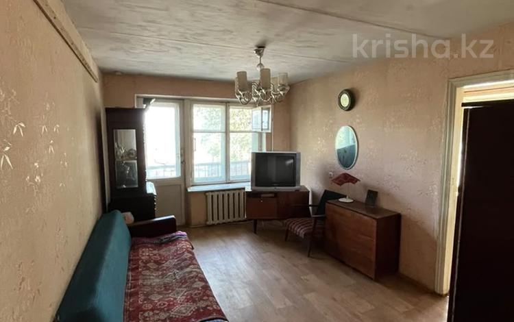 3-комнатная квартира · 52 м² · 3/5 этаж, Карбышева за 13 млн ₸ в Уральске — фото 2