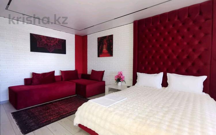 1-комнатная квартира · 33 м² · 5/5 этаж, Толебаева 20 за 20 000 ₸ в  — фото 12