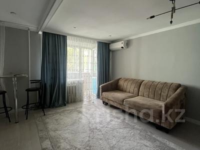 1-бөлмелі пәтер · 40 м² · 3/16 қабат, Дулатова 145 — Шакарима, бағасы: 15 000 ₸ в Семее