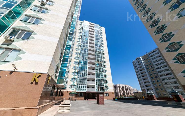 2-комнатная квартира, 73.7 м², 15/18 этаж, Кошкарбаева 32