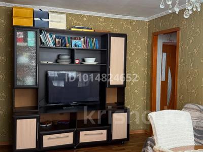 3-комнатная квартира · 57.2 м² · 1/5 этаж, Майкудук, Бирюзова 37 за 9 млн ₸ в Караганде, Алихана Бокейханова р-н