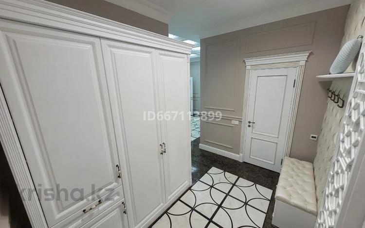 3-комнатная квартира · 156.7 м² · 3/5 этаж, Айтеке би 57 за 1 млн ₸ в Атырау — фото 23