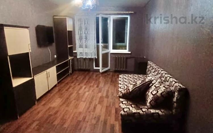 2-комнатная квартира · 50 м² · 4/4 этаж, мкр №4 3 за 260 000 ₸ в Алматы, Ауэзовский р-н — фото 9