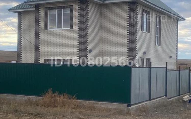 Жеке үй · 4 бөлме · 220 м² · 10 жүзд., Маржамбулак 1153 — Маржамбулак, бағасы: 37 млн ₸ в Актобе — фото 2
