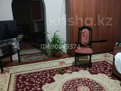 Отдельный дом · 3 комнаты · 130 м² · 6.086 сот., Саяжол 78 — Каратюбинское шоссе общежитие за 30 млн 〒 в Шымкенте, Енбекшинский р-н