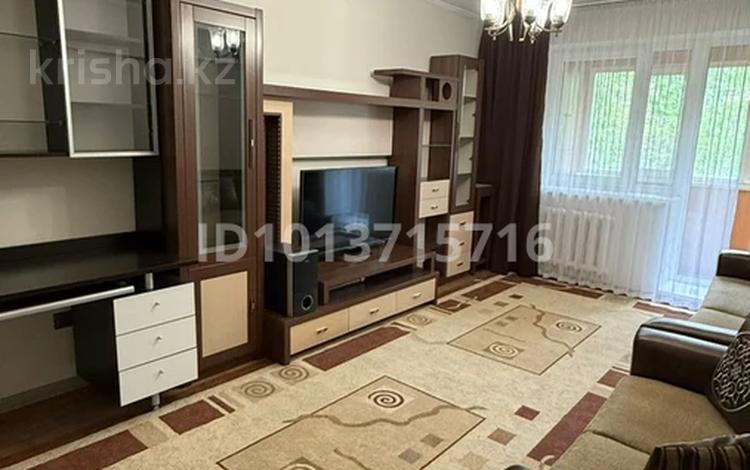 2-бөлмелі пәтер · 65 м² · 3/5 қабат, мкр Жетысу-1 38, бағасы: 300 000 ₸ в Алматы, Ауэзовский р-н — фото 2