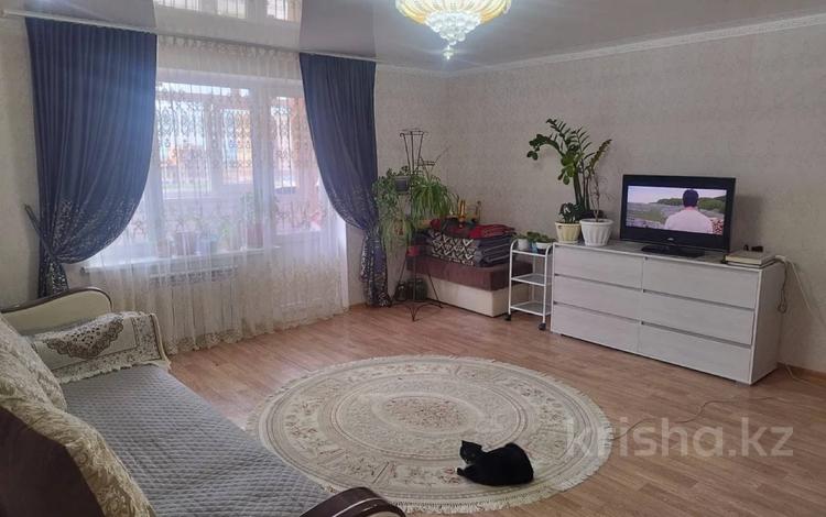 3-комнатная квартира, 90 м², 5/9 этаж, сарыарка 4