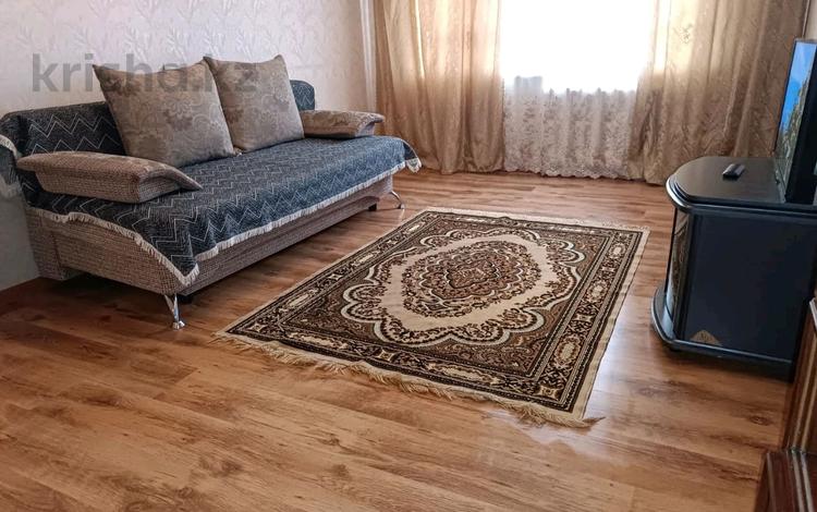 2-комнатная квартира · 50 м² · 7/10 этаж, Назарбаева 99 — Чокина за 12 000 〒 в Павлодаре — фото 8