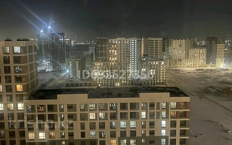 3-комнатная квартира, 82 м², 19/22 этаж, сыганак 24 — зелёный квартал за 43.8 млн 〒 в Астане, Есильский р-н — фото 2