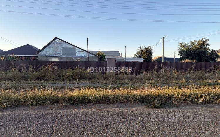 Отдельный дом · 2 комнаты · 80 м² · 5 сот., мкр Жулдыз 31 — Азербайжан Маметов - Хан танири за 19 млн ₸ в Уральске — фото 2