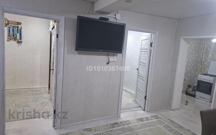 Часть дома · 3 комнаты · 70 м² · 3 сот., Чекменная 1 за 17 млн ₸ в Уральске — фото 2