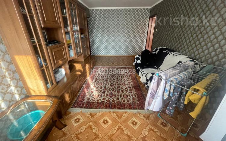 3-комнатная квартира · 58.5 м² · 2/4 этаж, мкр №4 3 за 42 млн ₸ в Алматы, Ауэзовский р-н — фото 2