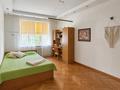 4-комнатная квартира · 99.8 м² · 4/4 этаж, Кунаева — Сердце Золотого Квадрата! за 115 млн ₸ в Алматы, Медеуский р-н — фото 9