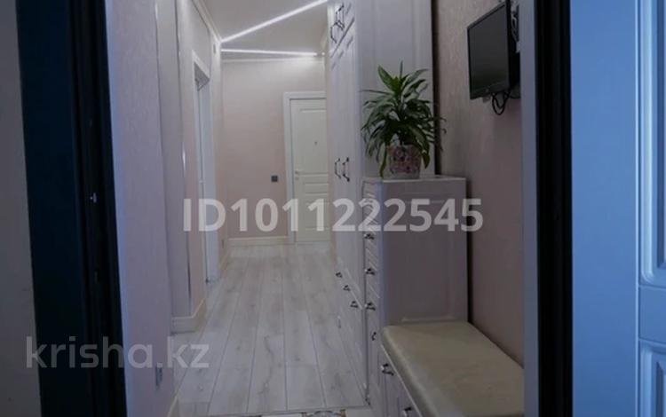 3-бөлмелі пәтер · 76 м² · 8/9 қабат, мкр Акжайык 69/18, бағасы: 32 млн ₸ в Шымкенте, Абайский р-н — фото 2
