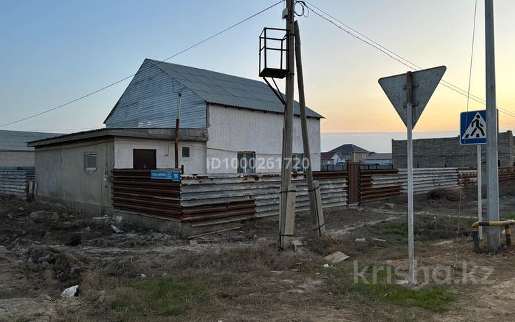 Отдельный дом · 3 комнаты · 120 м² · 10 сот., мкр Жумыскер, Сатана Шореева 66 — Алдар би за 15 млн ₸ в Атырау — фото 2