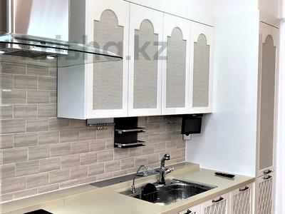 4-комнатная квартира · 180 м² · 12/31 этаж, Ахмет Байтурсынулы 9 — Блок - F за 1 млн 〒 в Астане, Сарайшык р-н