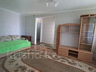 2-бөлмелі пәтер · 56 м² · 5/5 қабат, мкр Жилгородок, Мкр Жилгородок, Абубакар Кердери 8, бағасы: 115 000 ₸ в Актобе