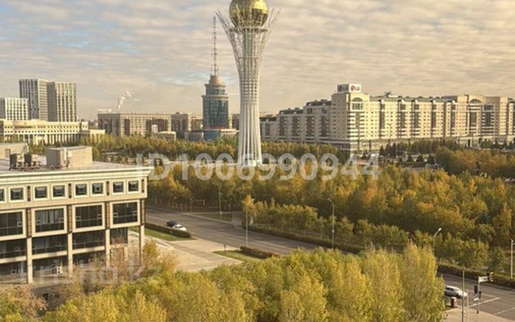 4-комнатная квартира · 130 м² · 9/9 этаж, Достык 12 — Достык Акмешит за 76 млн ₸ в Астане, Есильский р-н — фото 2
