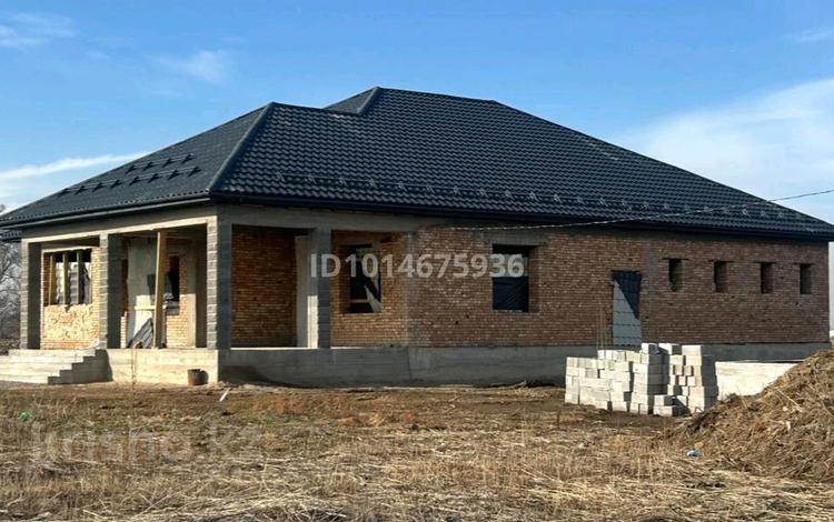 Жеке үй · 5 бөлме · 300 м² · 10 жүзд., Алмалыбак 19, бағасы: 45 млн ₸ в Енбекши (Карасайский район) — фото 2