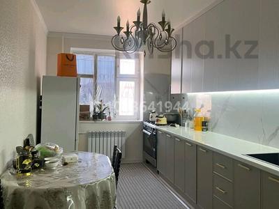 3-бөлмелі пәтер · 95 м² · 1/5 қабат, Рауан 5, бағасы: 23 млн ₸ в Жанаозен