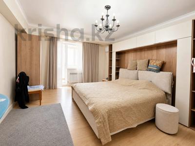 3-комнатная квартира · 150 м² · 5/5 этаж, Зенкова 78 — угол Жамбыла за 130 млн ₸ в Алматы