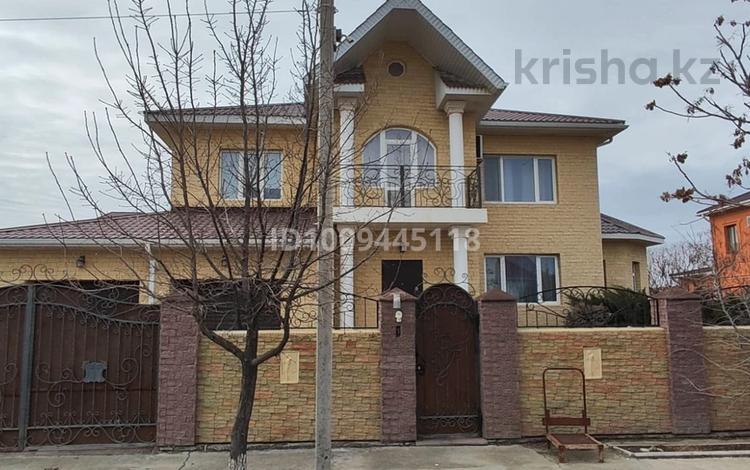 Жеке үй · 6 бөлме · 311 м² · 9 сот., мкр Самал, Сагадата Нурмагамбетова 12, бағасы: 130 млн ₸ в Атырау — фото 16