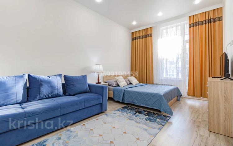 1-бөлмелі пәтер · 45 м² · 9 қабат, Асфендиярова 5 — За Хан Шатыром, бағасы: 13 000 〒 в Астане, Есильский р-н — фото 2