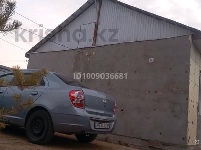 Отдельный дом · 3 комнаты · 70 м² · 4 сот., Әміре Қашаубаев 7925 — Центральная / Әміре Қашаубаев за 20 млн 〒 в Кемертогане