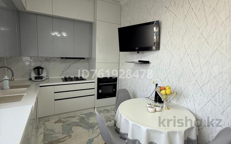 Отдельный дом · 4 комнаты · 144 м² · 10 сот., мкр Атамура, 3 11 — Между Улицами И.Тайманова и Курмангазы за 52 млн ₸ в Атырау — фото 3