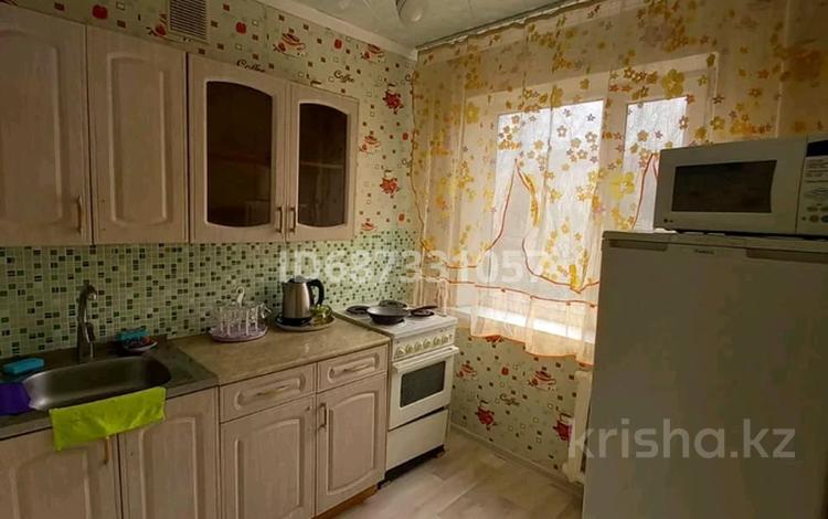 1-комнатная квартира, 34 м², 2/5 этаж, Алашахана 28 за 9 млн 〒 в Жезказгане — фото 2