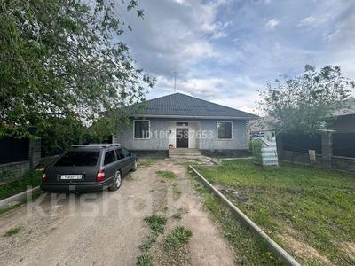 Отдельный дом · 4 комнаты · 154 м², Алтынсарина 317 — Райымбека за 400 000 〒 в Абае
