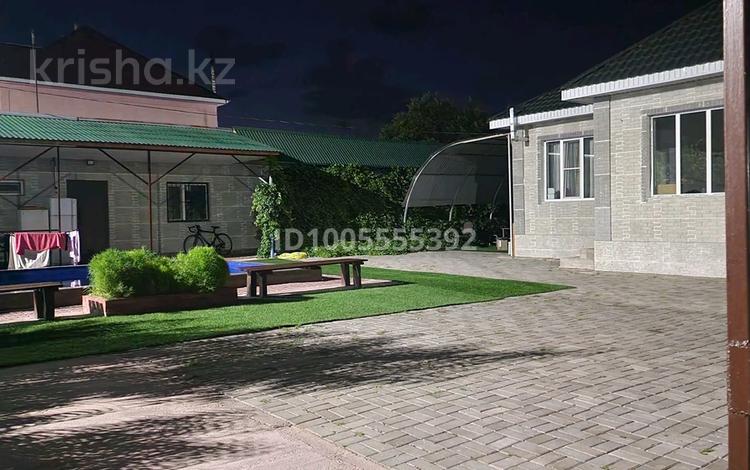 Отдельный дом · 4 комнаты · 120 м² · 12 сот., Мкр.Рауан 3 линия 4 — Район Ривьера за 70 млн 〒 в Конаеве — фото 2