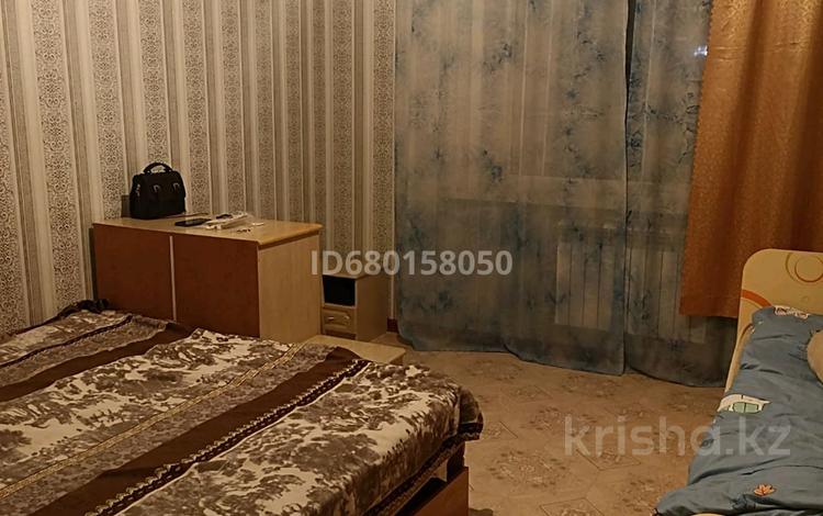 2-комнатная квартира, 55 м², 2/5 этаж, Республики 3 за 18.5 млн 〒 в Косшы — фото 2