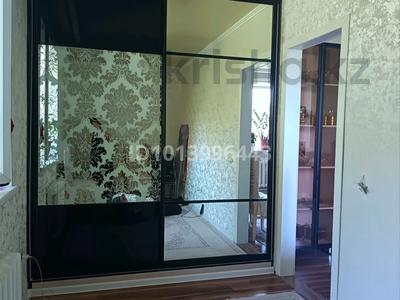 2-бөлмелі пәтер · 36.9 м² · 2/2 қабат, Алматинская 2/6 — Возле заправки, бағасы: 14 млн ₸ в Есик