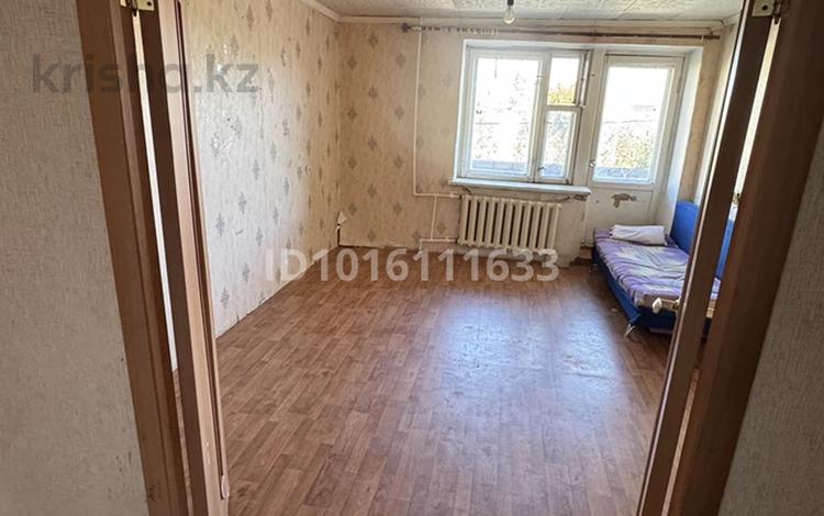 2-бөлмелі пәтер · 40 м², Ескі қала, Уалиханова — Напротив локомотива, бағасы: 100 000 ₸ в Актобе, Старый город — фото 2