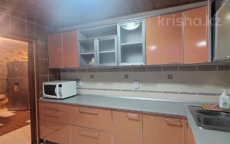 3-бөлмелі пәтер · 87.1 м² · 3/5 қабат, Павлова, бағасы: 48 млн ₸ в Костанае — фото 2