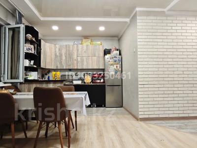 Отдельный дом · 2 комнаты · 80 м² · 7 сот., М. Байгүшіков 46 — Жылкыбай за 53 млн 〒 в Туздыбастау (Калинино)