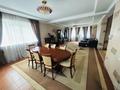 Отдельный дом • 5 комнат • 220 м² • 10 сот., Набережная 11 за 120 млн 〒 в Боралдае (Бурундай) — фото 15