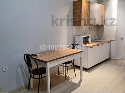 1-комнатная квартира · 40 м² · 3/10 этаж, Толе би 285/8 к 11 за 240 000 〒 в Алматы, Ауэзовский р-н