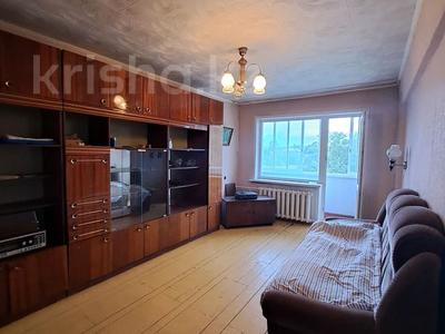 3-комнатная квартира, 63 м², 5/5 этаж, Канипа Битибаева 4 за 17.9 млн 〒 в Усть-Каменогорске