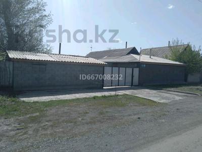 Жеке үй · 3 бөлме · 56 м² · 9 сот., улица Алибаева 54, бағасы: 10 млн ₸ в Ушарале