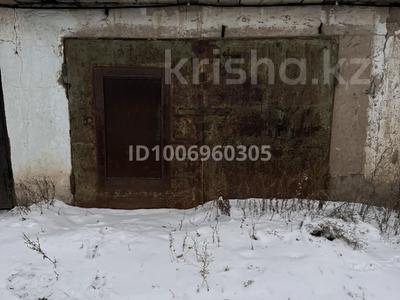 Гараж · Станционная 40 — Гараж находится за трактиром за 600 000 〒 в Шахтинске