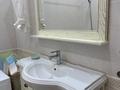 2-комнатная квартира · 80 м² · 9/15 этаж, 17-й мкр, ​17-й микрорайон 6 за 300 000 ₸ в Актау — фото 8