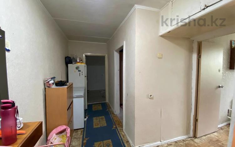 2-комнатная квартира, 39.5 м², 3/5 этаж, Ворошилова 56 за 12.5 млн 〒 в Костанае — фото 2