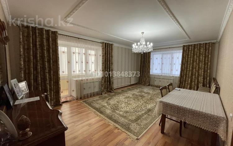 4-бөлмелі пәтер · 130.7 м² · 5/5 қабат, мкр. Алтын орда, тауелсиздик 3, бағасы: 45 млн ₸ в Актобе — фото 2